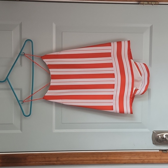 Banana Republic Tops - Banana Republic, Woman's  Sz 6, Orange & White Stripes with String Straps